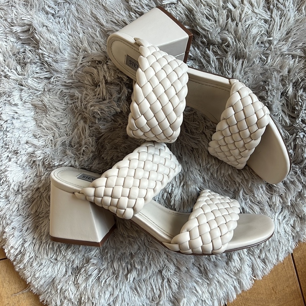 ❤️SALE❤️Steve Madden sandals